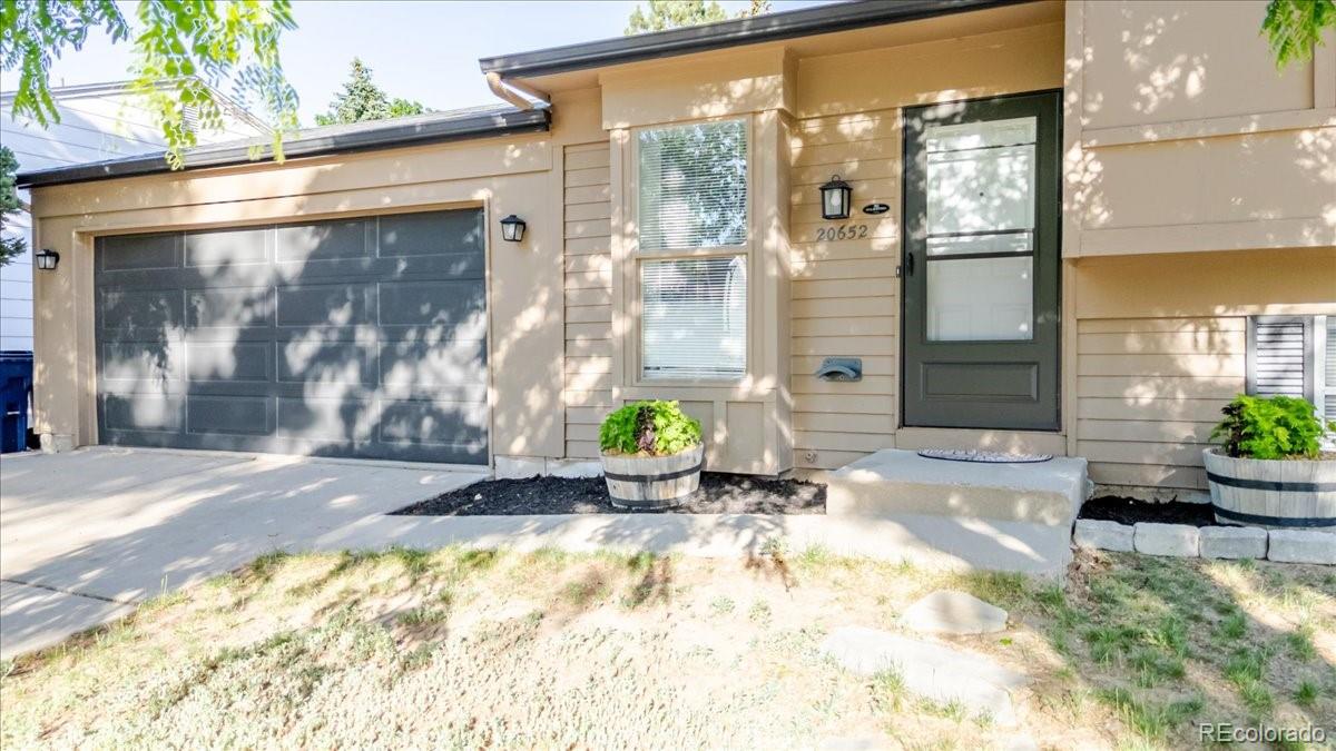 Aurora East Aurora Home | MLS #: 944750120652 E Batavia Drive, Aurora Beds: 5 Baths: 2 Price: $429,999