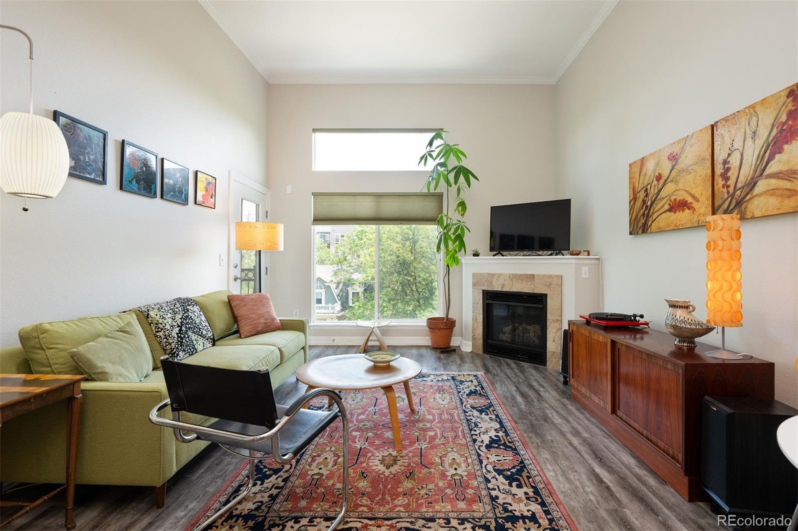 1705 gaylord street, Denver sold home. Closed on 2026-07-28 for $457,500.