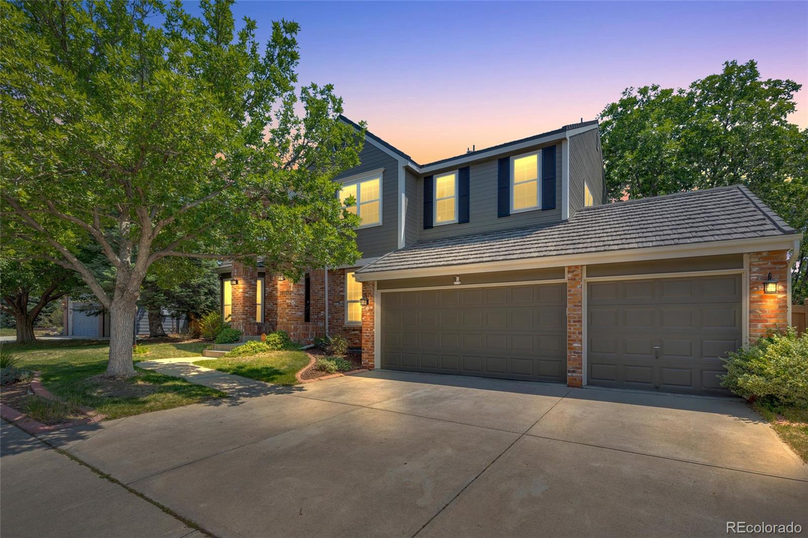 Piney Creek Centennial Home | MLS #: 679352915443 E Powers Drive, Centennial Beds: 5 Baths: 5 Price: $850,000