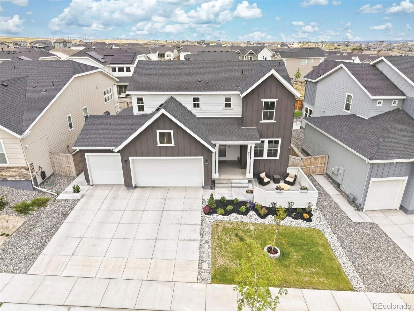 16617 dry cp drive, Parker sold home. Closed on 2026-09-04 for $895,000.