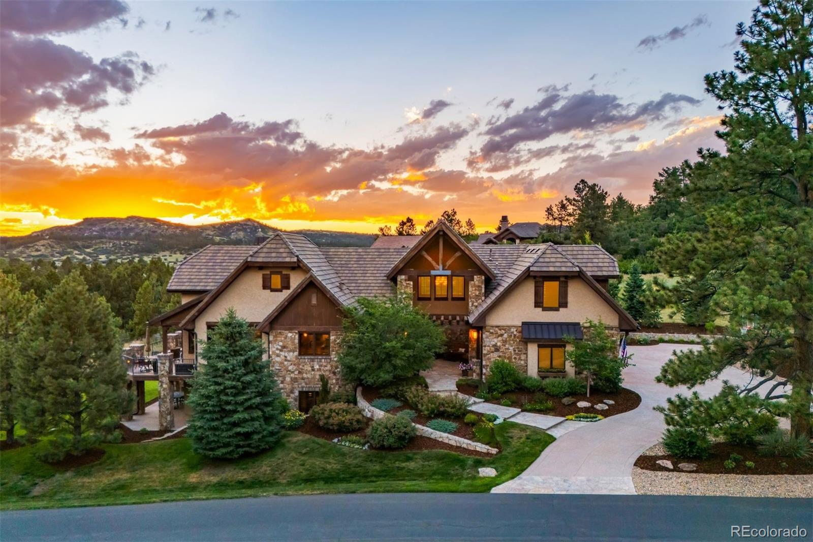  Castle Rock Home | MLS #: 649465683  Castle Pines Drive, Castle Rock Beds: 5 Baths: 7 Price: $3,000,000