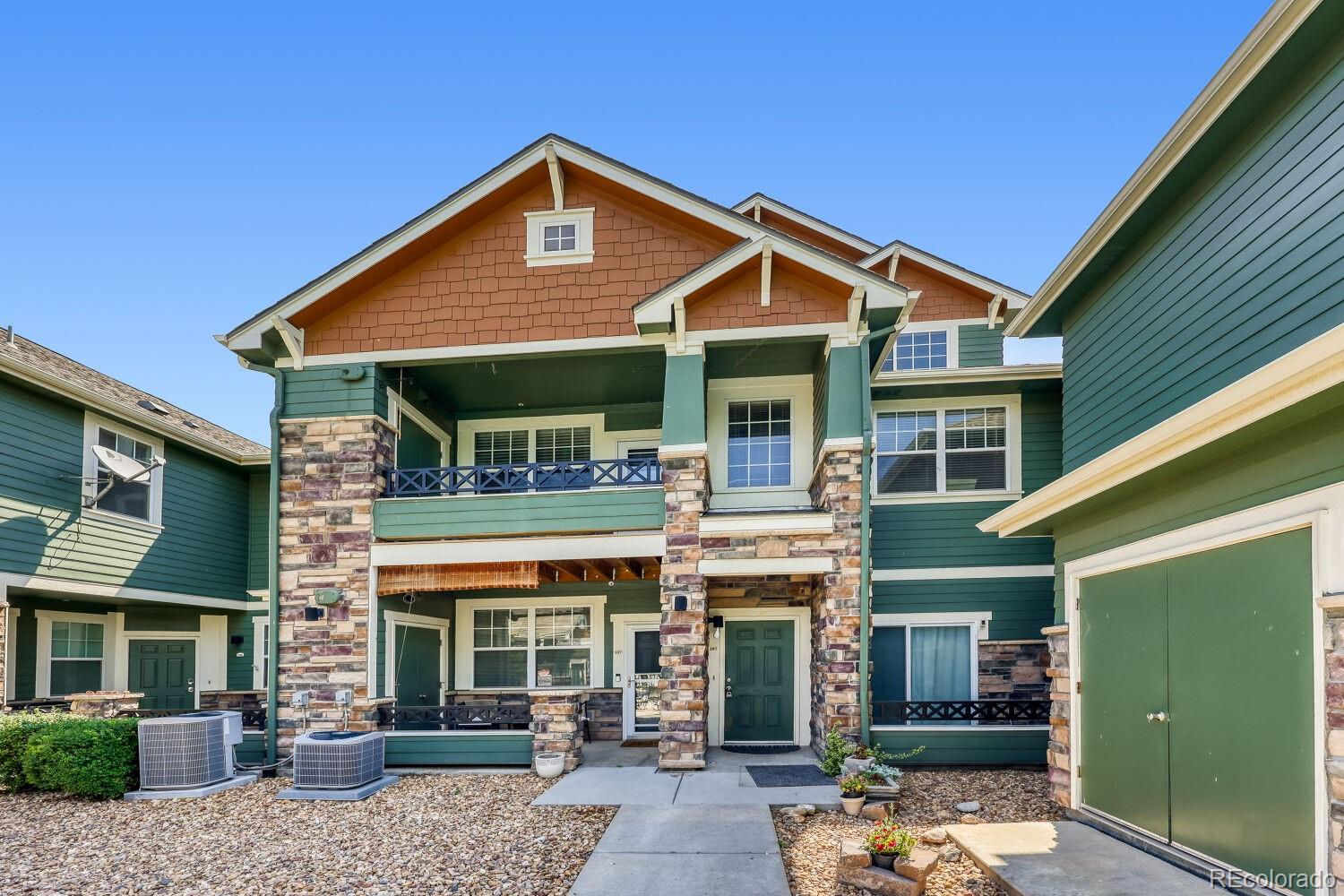  Arvada Condo / Townhome | MLS #: 39273447080  Simms Street 207, Arvada Beds: 2 Baths: 2 Price: $400,000