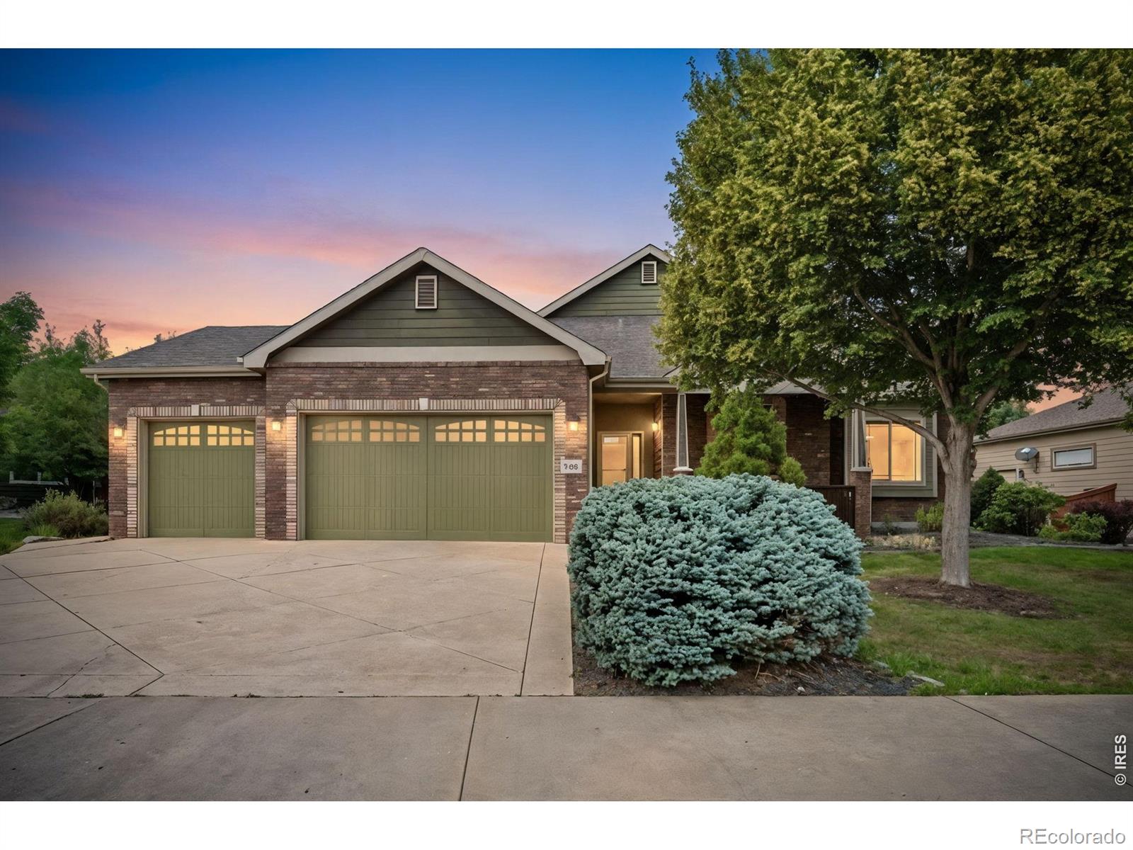Kendall Brook Loveland Home | MLS #: 45678910627431925  Massachusetts Street, Loveland Beds: 4 Baths: 3 Price: $699,900