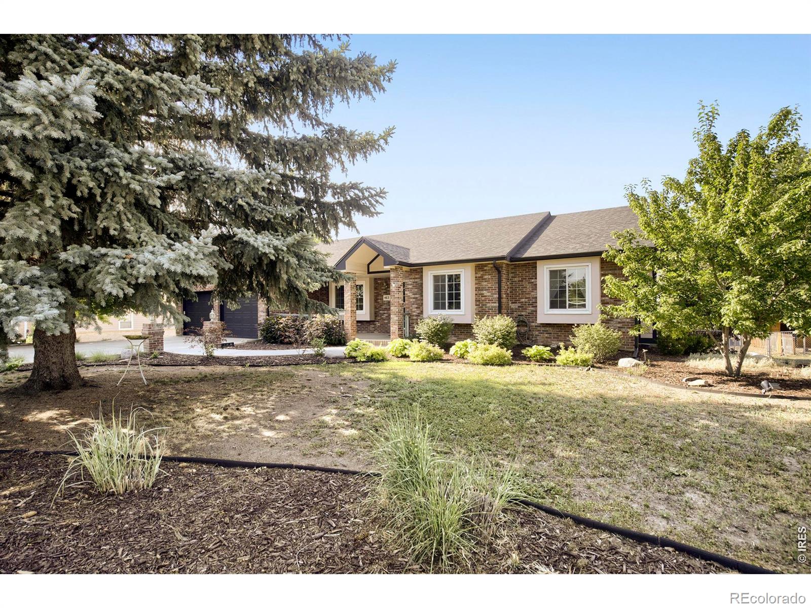  Firestone Home | MLS #: 4567891062770463  Grant Avenue, Firestone Beds: 4 Baths: 3 Price: $649,900