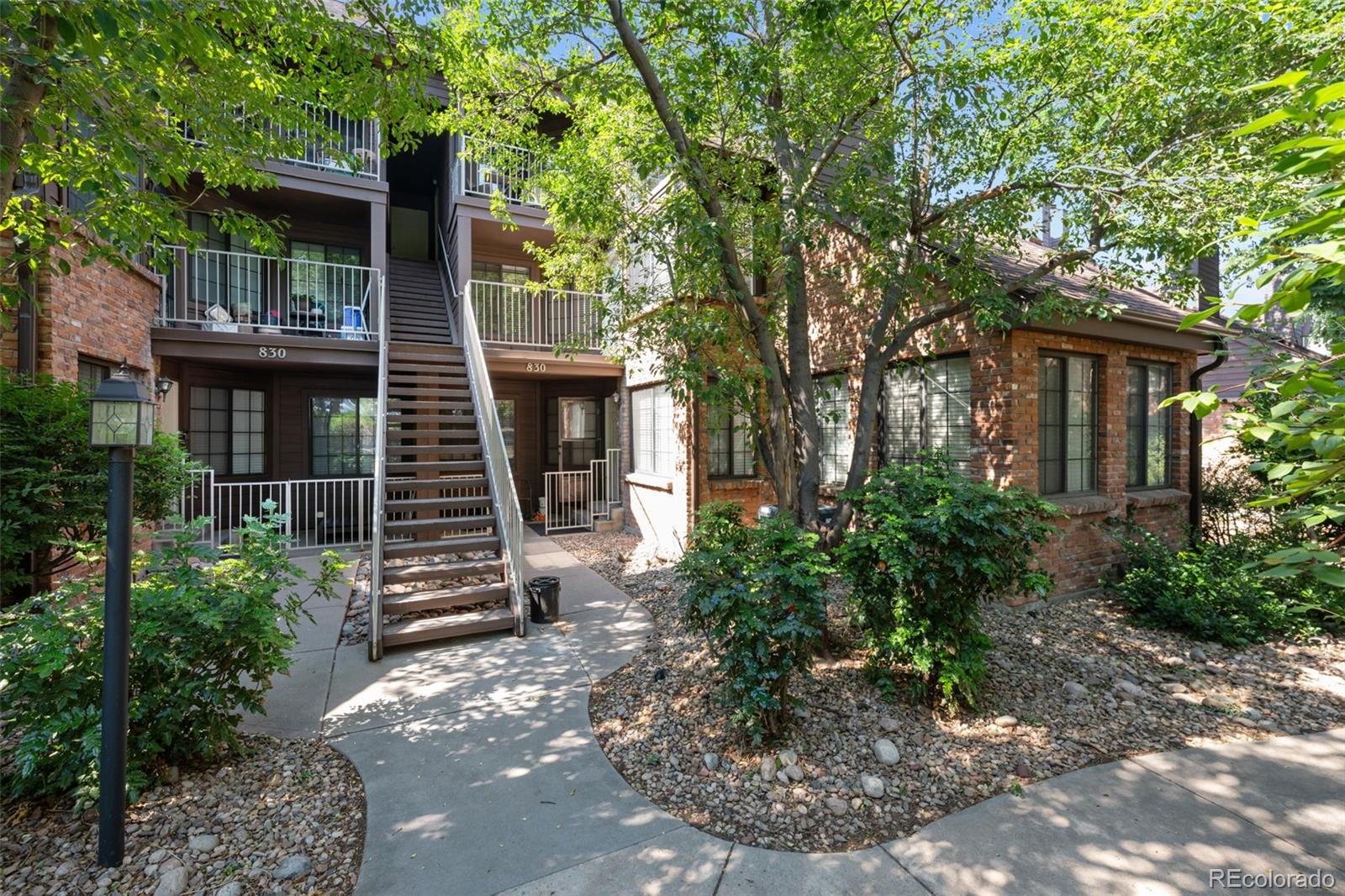 1 Denver Condo / Townhome | MLS #: 4269335830 S Vance Street E, Denver Beds: 2 Baths: 2 Price: $300,000