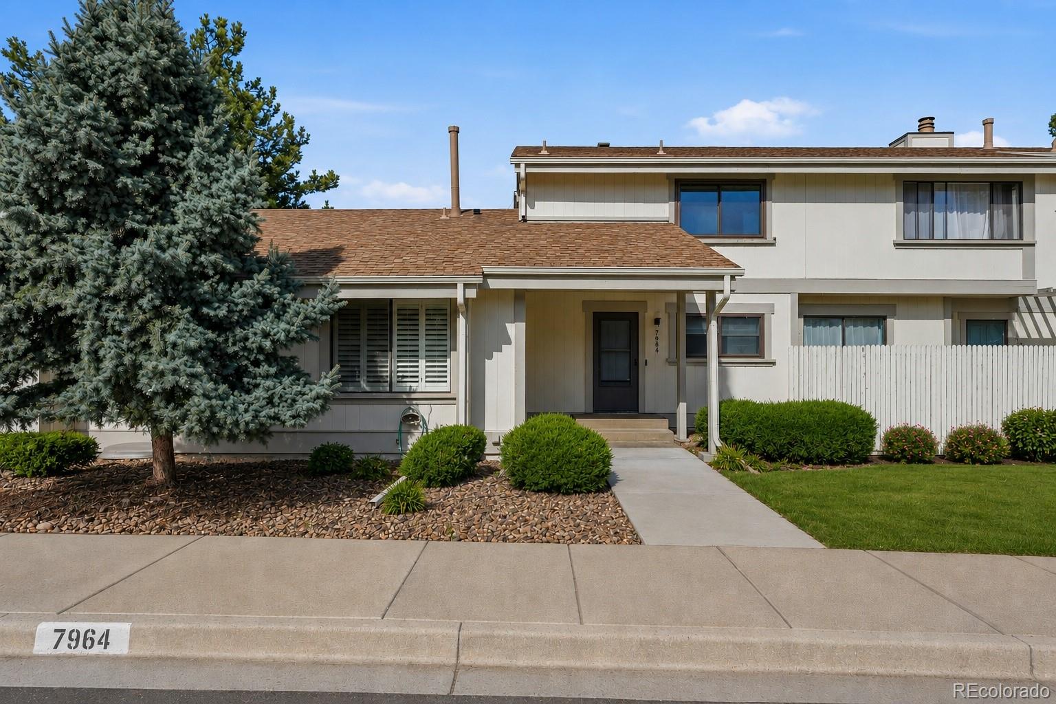  Broomfield Home | MLS #: 76311237966 W 90th Avenue, Broomfield Beds: 3 Baths: 3 Price: $369,900