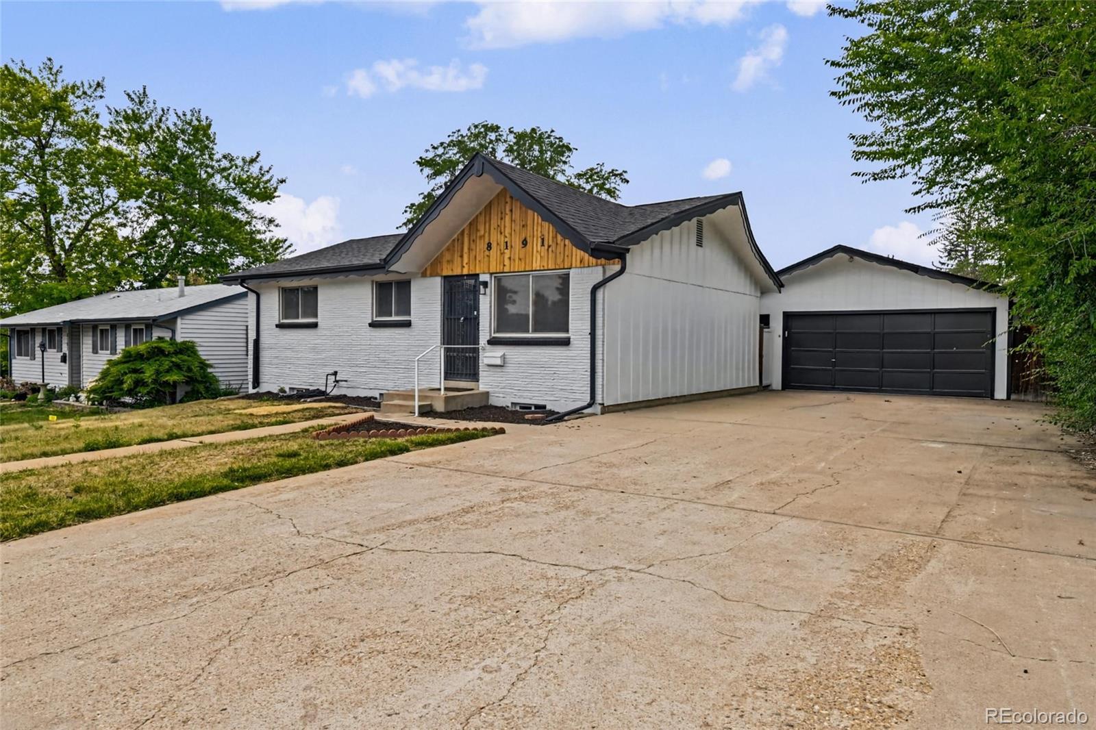 Westminster Home | MLS #: 48155528191  Baylor Lane, Westminster Beds: 4 Baths: 2 Price: $525,000