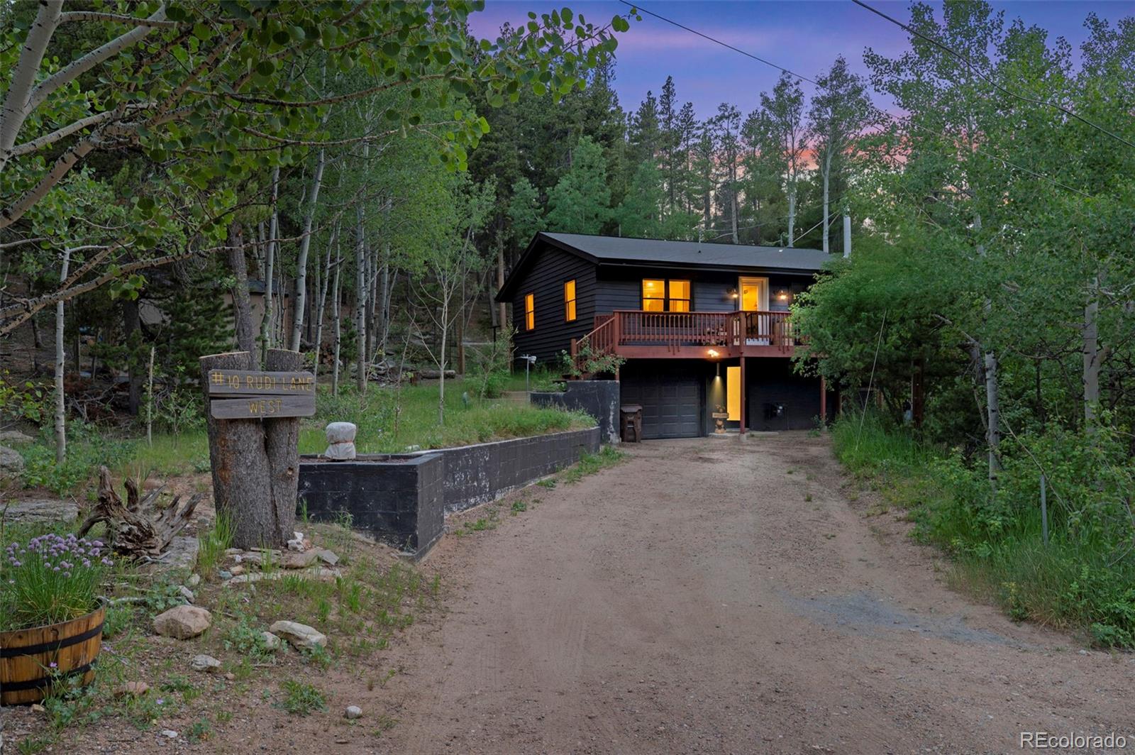 Kuhlmann Heights Golden Home | MLS #: 549874510  Rudi Lane, Golden Beds: 2 Baths: 2 Price: $545,000