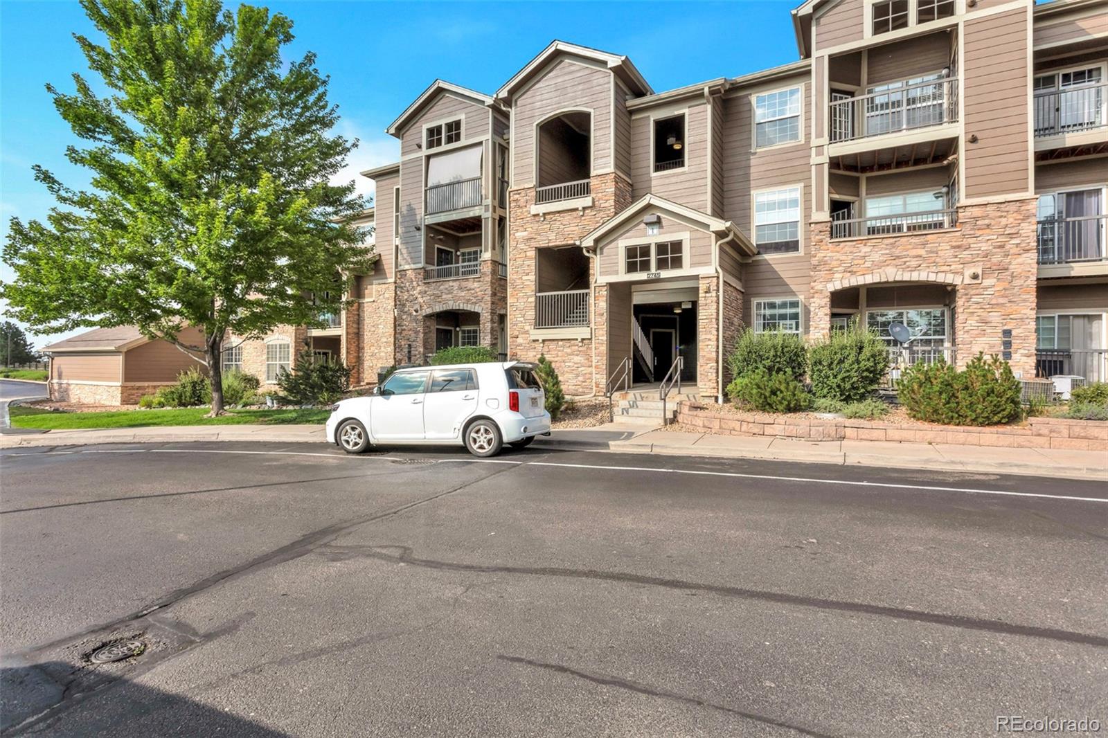 Blue Sky At Vista Ridge Erie Condo / Townhome | MLS #: 29454602745  Blue Sky Circle 1-305, Erie Beds: 2 Baths: 2 Price: $338,000