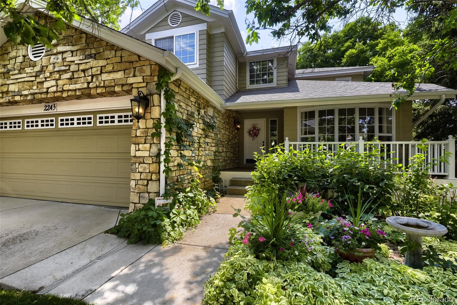  Littleton Home | MLS #: 49757102243  Weatherstone Circle, Littleton Beds: 5 Baths: 4 Price: $719,000