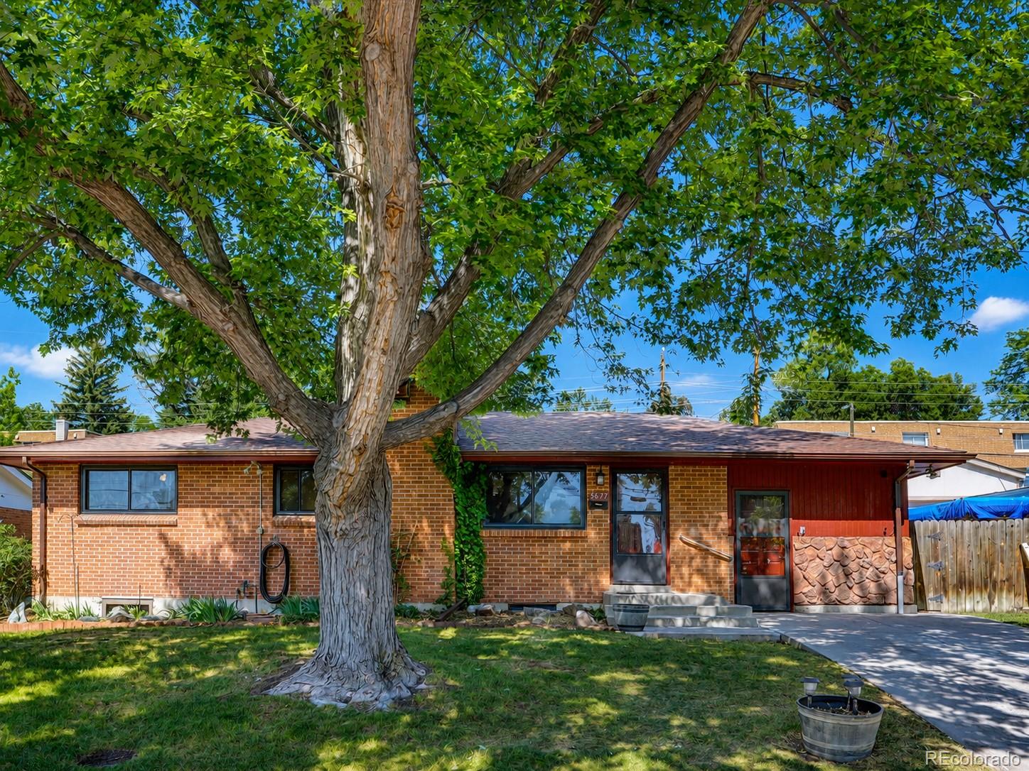 Littleton Home | MLS #: 93216365677 S King Street, Littleton Beds: 2 Baths: 1 Price: $465,000