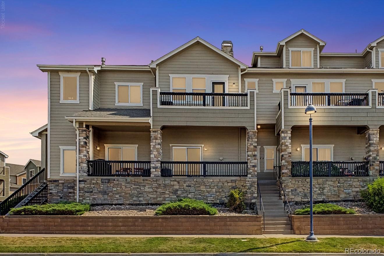 The Lakes At Dunes Park Commerce City Condo / Townhome | MLS #: 300169211250  Florence Street 20F, Commerce City Beds: 3 Baths: 3 Price: $345,000