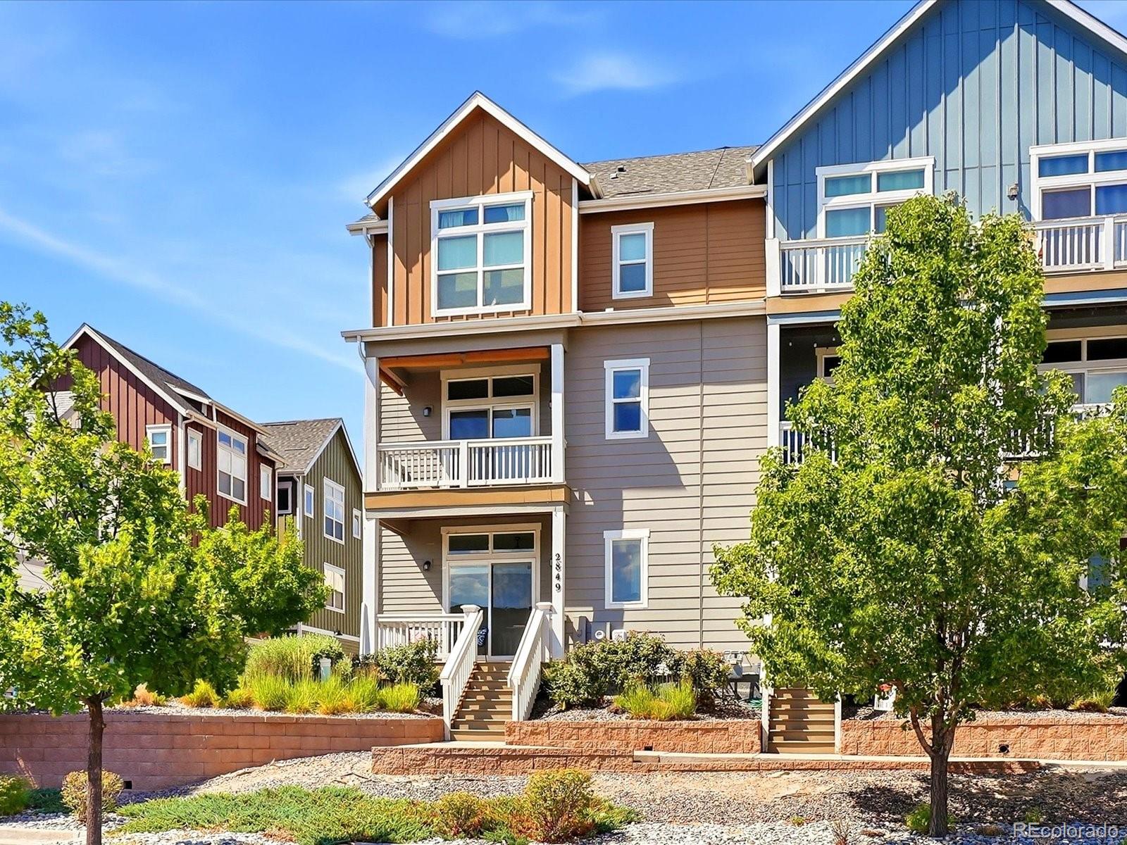  Englewood Condo / Townhome | MLS #: 89082682849 S Elati Street , Englewood Beds: 4 Baths: 3 Price: $499,000