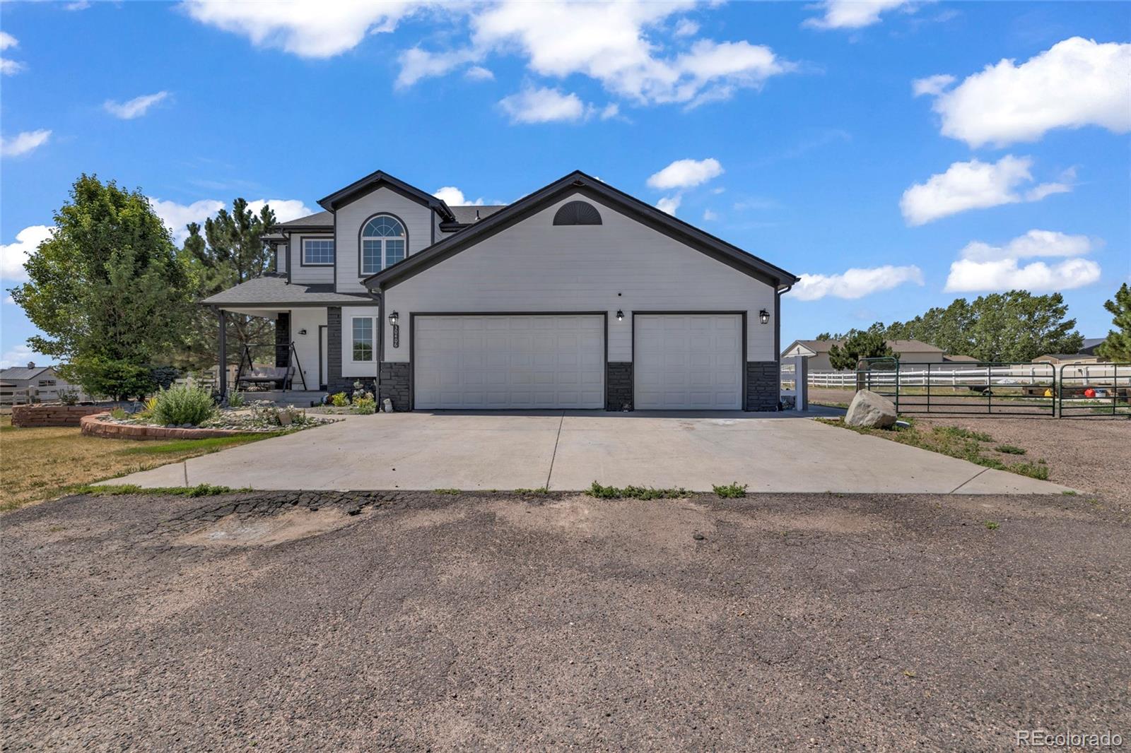Rocking Horse Farms Brighton Home | MLS #: 583470530406 E 166th Avenue, Brighton Beds: 5 Baths: 4 Price: $784,999