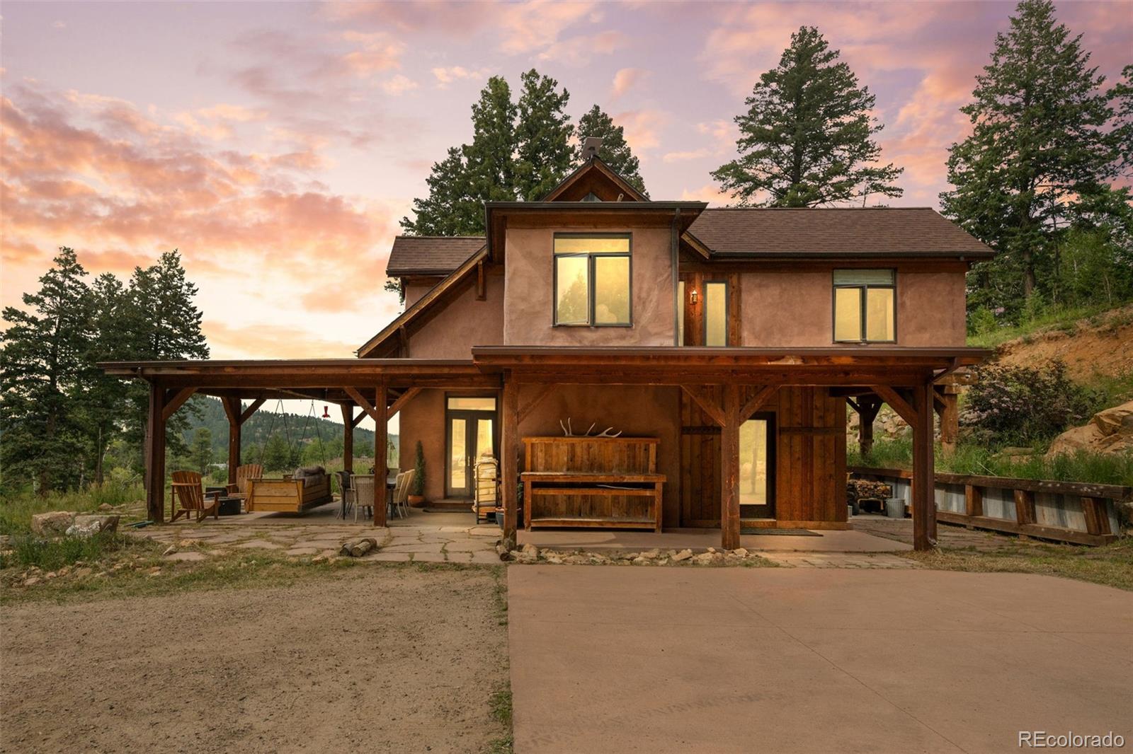  Littleton Home | MLS #: 898371712345 S Critchell Lane, Littleton Beds: 3 Baths: 3 Price: $1,199,000