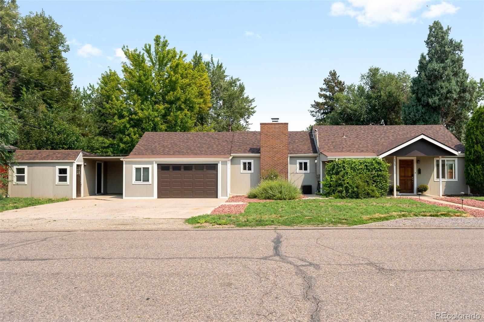 6905 w 41st avenue, Wheat Ridge sold home. Closed on 2026-09-04 for $590,000.