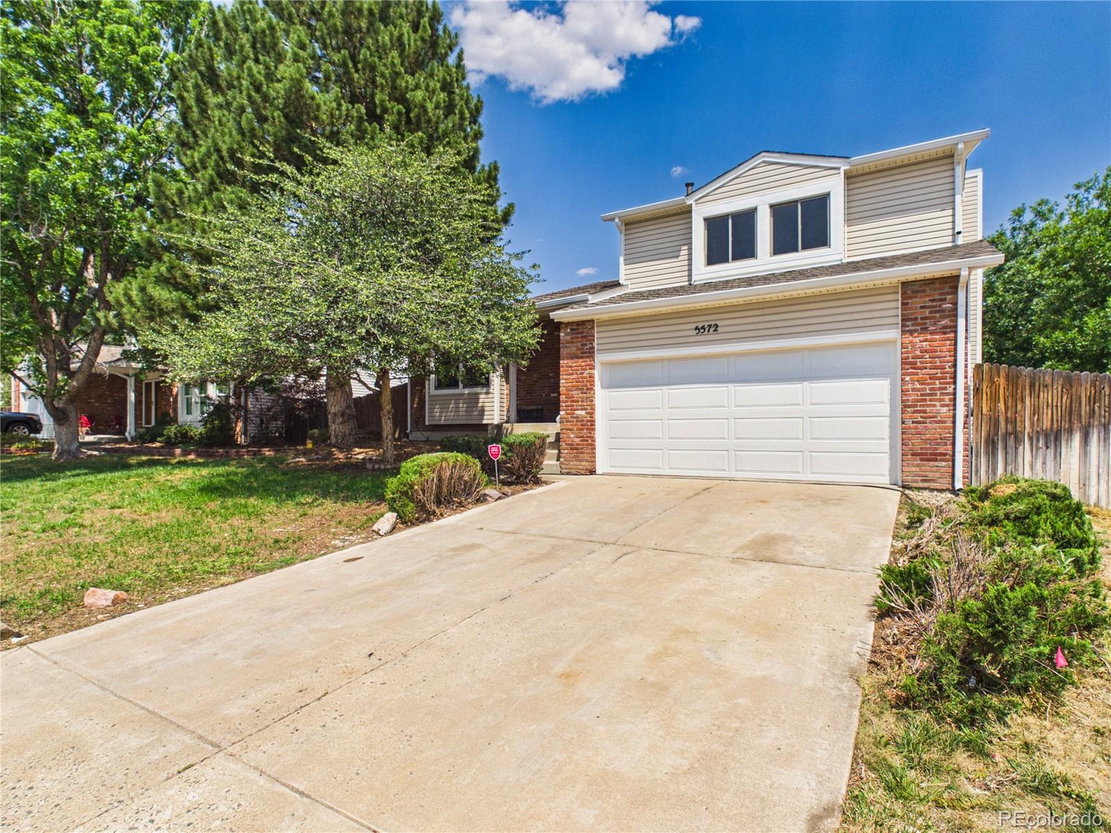 Smoky Hill Centennial Home | MLS #: 15181065572 S Zeno Court, Centennial Beds: 3 Baths: 3 Price: $499,000