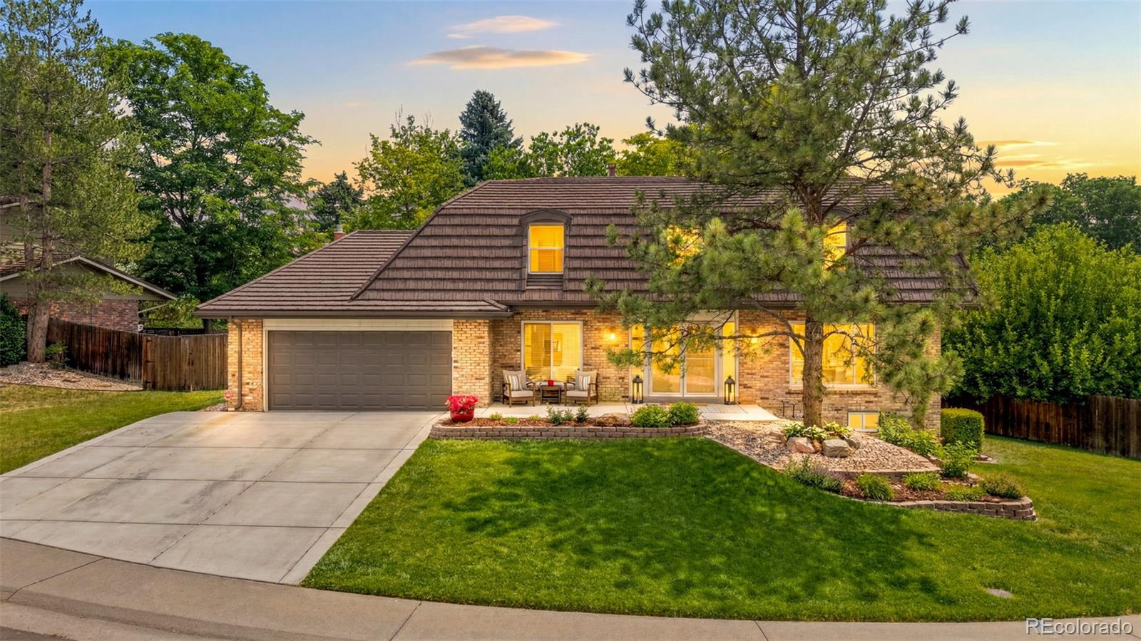  Littleton Home | MLS #: 76179607037 W Nova Drive, Littleton Beds: 4 Baths: 3 Price: $975,000