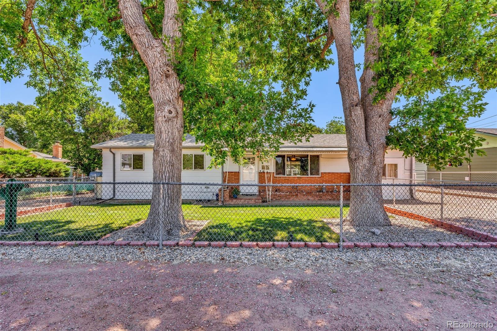 1536 logan street, Canon City sold home. Closed on 2026-08-03 for $282,000.