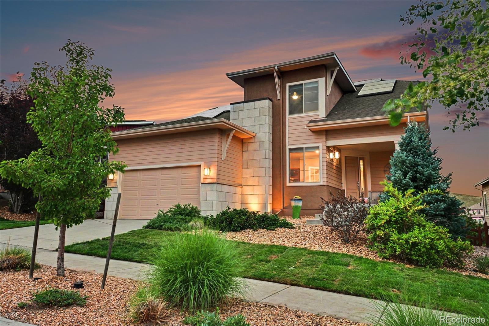 17065 w 94th avenue, Arvada sold home. Closed on 2026-08-11 for $880,000.