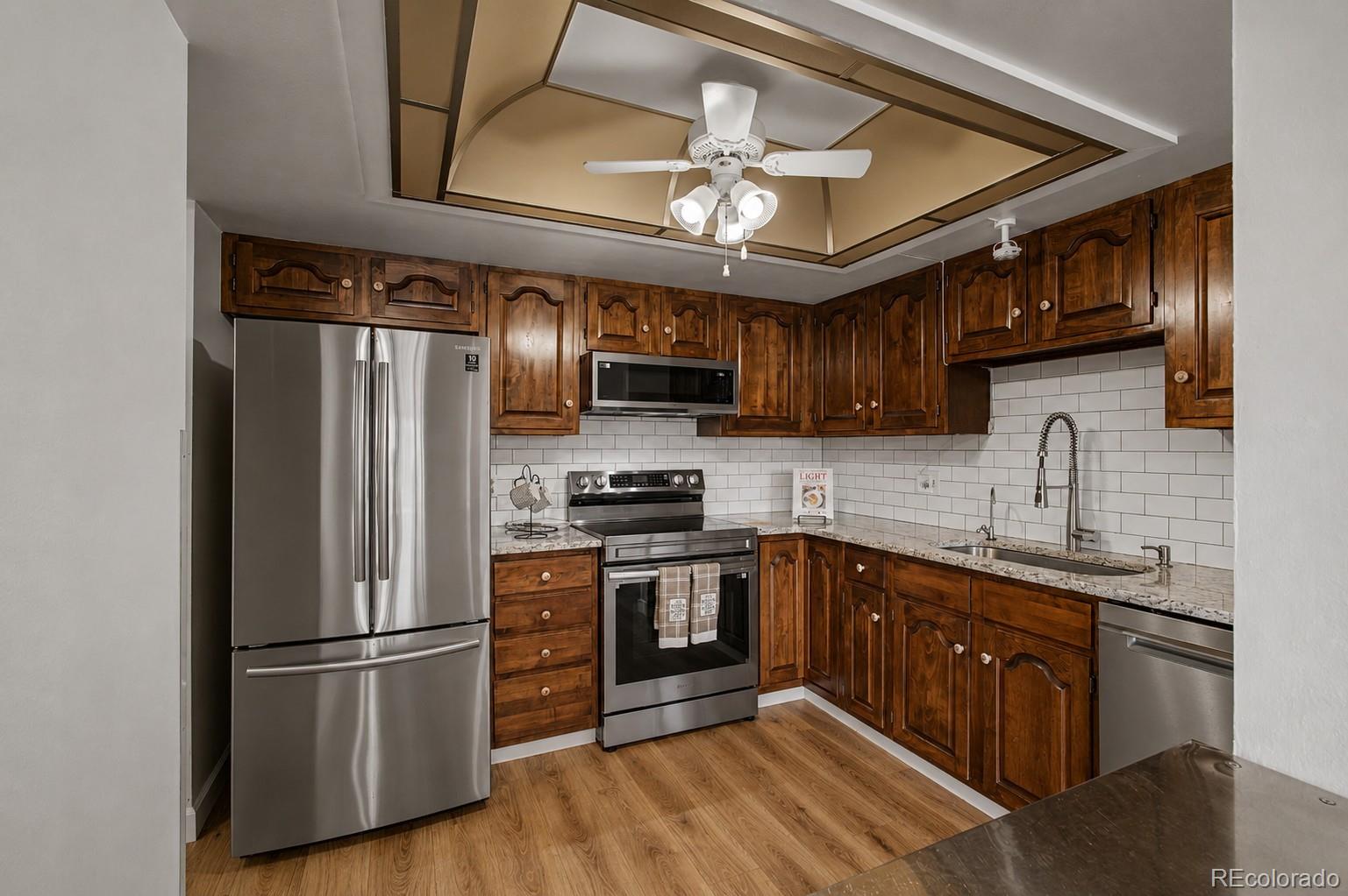 13961 e marina drive, Aurora sold home. Closed on 2026-08-24 for $244,900.