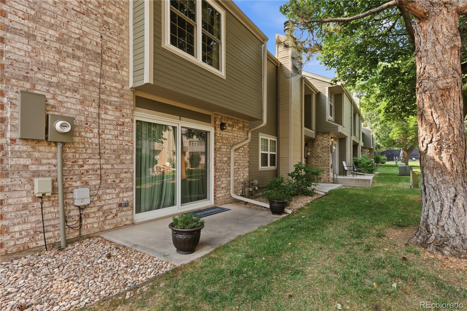 1 Denver Condo / Townhome | MLS #: 74431063405 S Ammons Street 17-8, Denver Beds: 2 Baths: 3 Price: $375,000