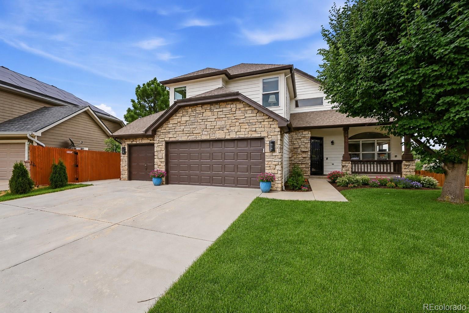  Littleton Home | MLS #: 166896310430 W Cooper Place, Littleton Beds: 4 Baths: 4 Price: $869,900