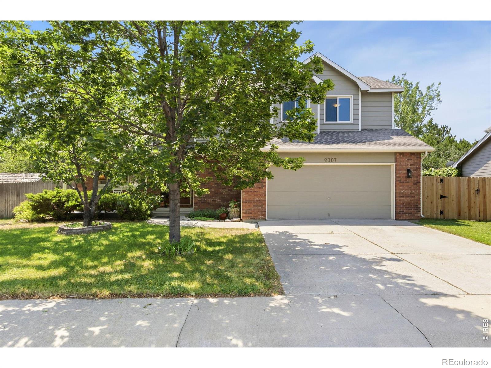 Silver Oaks Fort Collins Home | MLS #: 45678910634062307  Silver Trails Drive, Fort Collins Beds: 4 Baths: 4 Price: $699,000