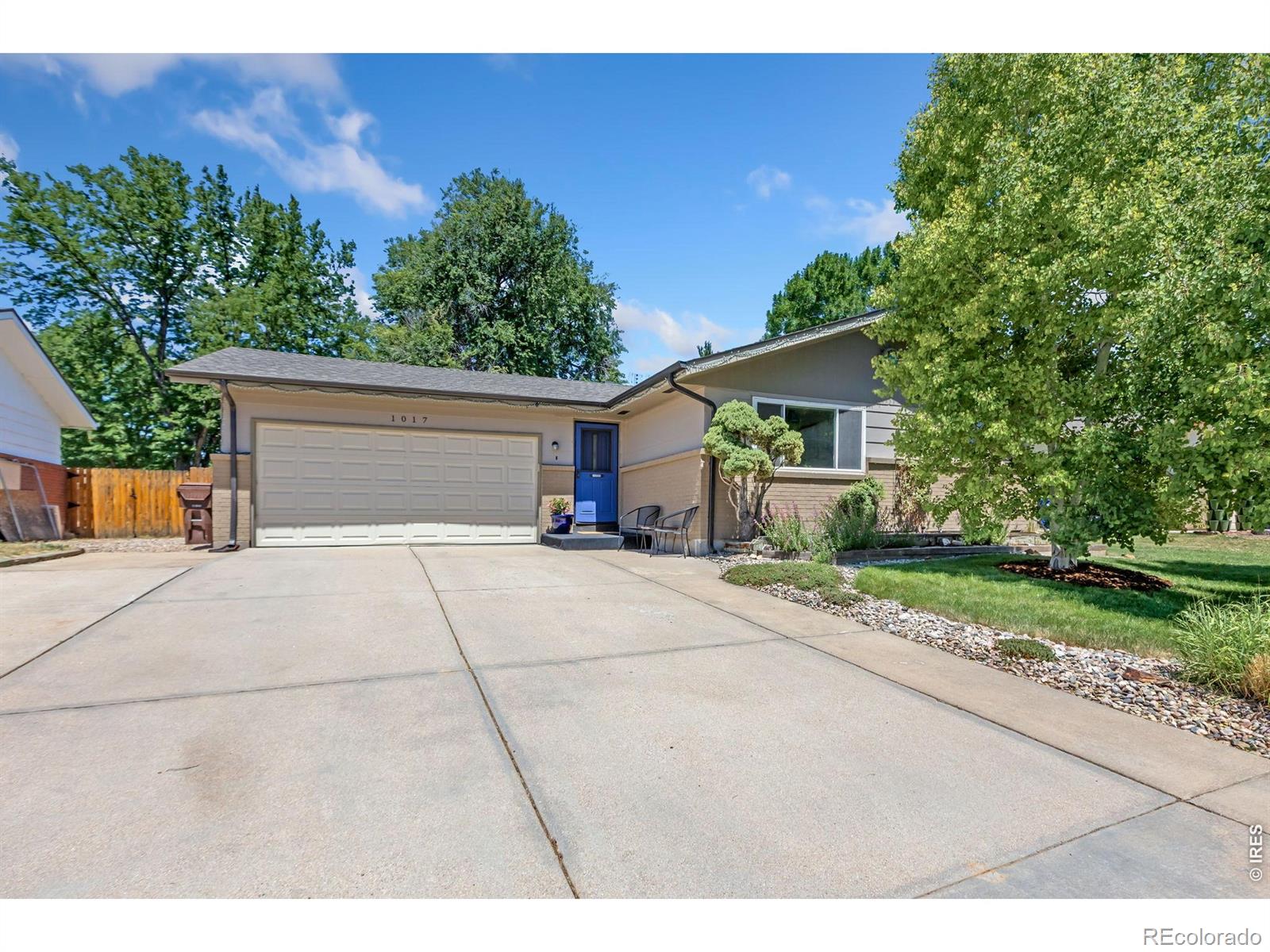  Windsor Home | MLS #: 45678910634151017  Cottonwood Drive, Windsor Beds: 4 Baths: 2 Price: $450,000