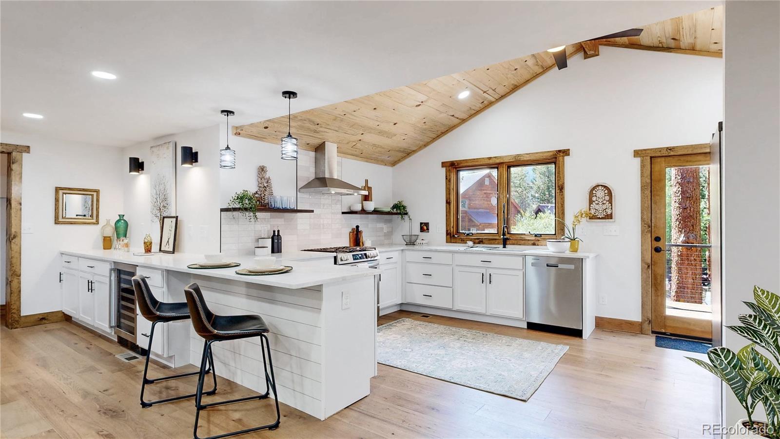 Grand Lake Grand Lake Home | MLS #: 8460306900  Tallaqua Drive, Grand Lake Beds: 4 Baths: 4 Price: $1,249,999