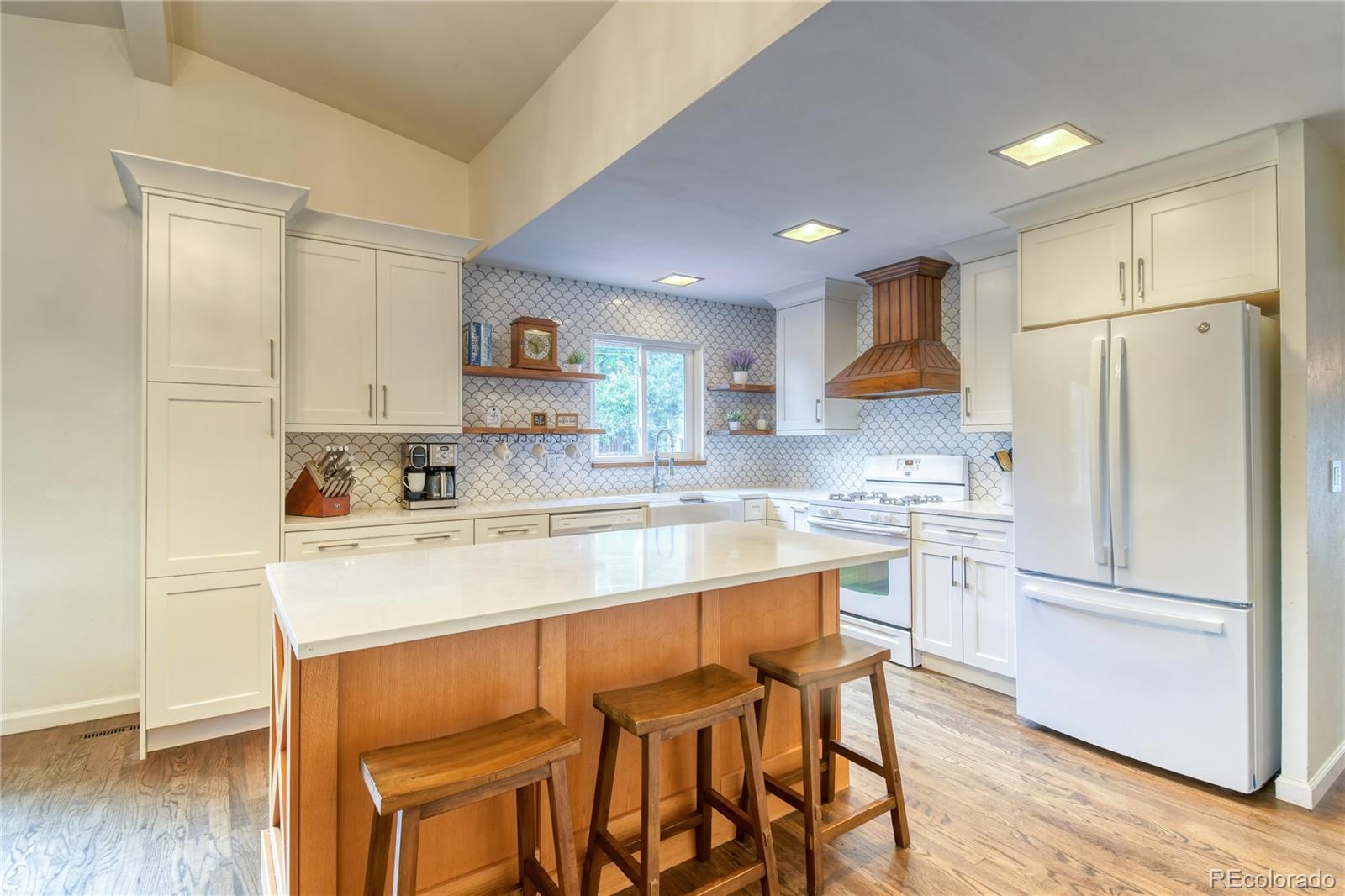  Littleton Home | MLS #: 94209226016 S Bannock Street, Littleton Beds: 5 Baths: 3 Price: $820,000