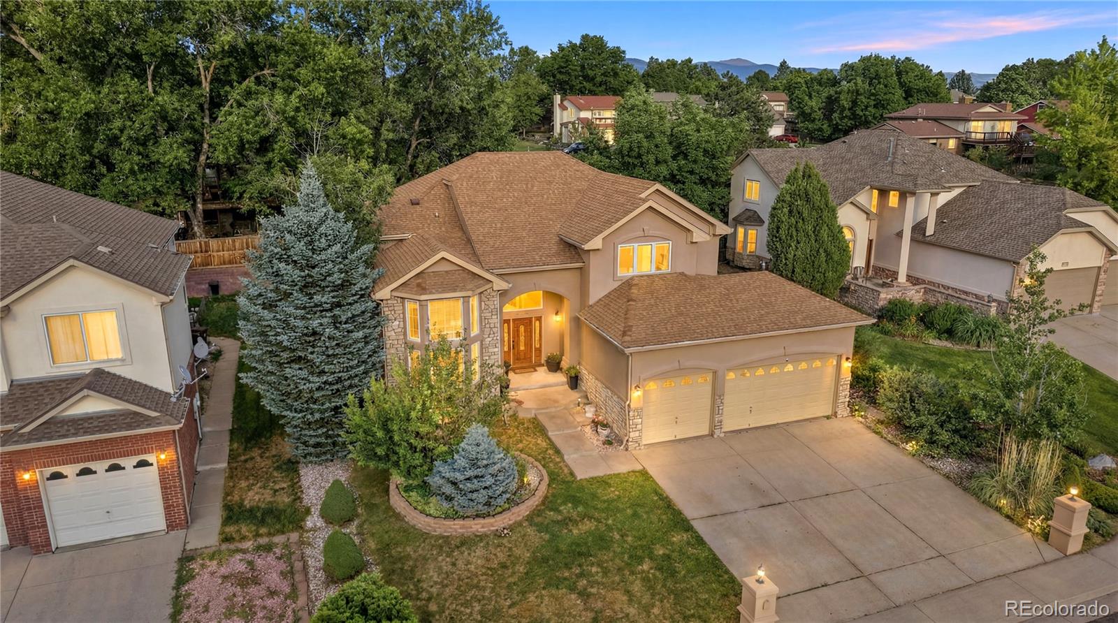 Simms Place Arvada Home | MLS #: 24860327482  Routt Lane, Arvada Beds: 4 Baths: 4 Price: $950,000