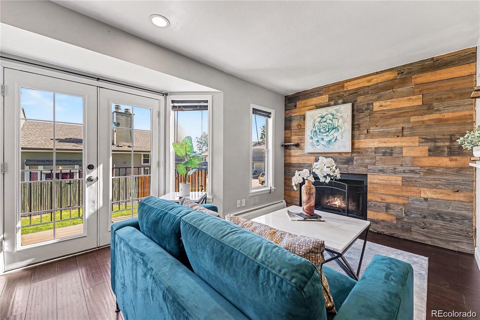  Lakewood Home | MLS #: 84712495419 W 16th Avenue, Lakewood Beds: 2 Baths: 3 Price: $400,000