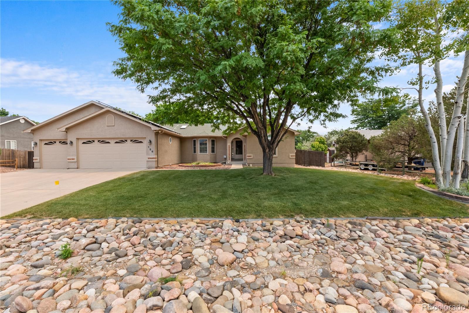  Pueblo Home | MLS #: 7787250156 S Golfwood Drive, Pueblo Beds: 3 Baths: 2 Price: $415,000
