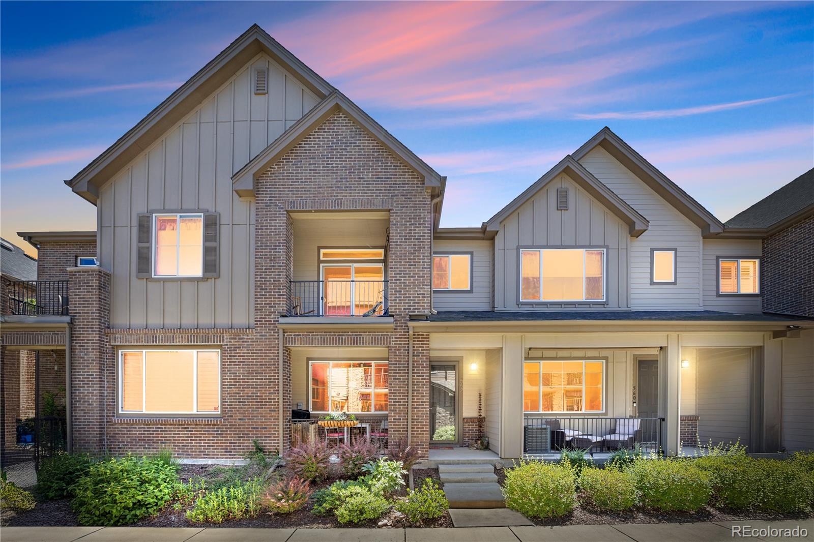  Littleton Home | MLS #: 5781297562 E Dry Creek Place, Littleton Beds: 3 Baths: 3 Price: $515,000