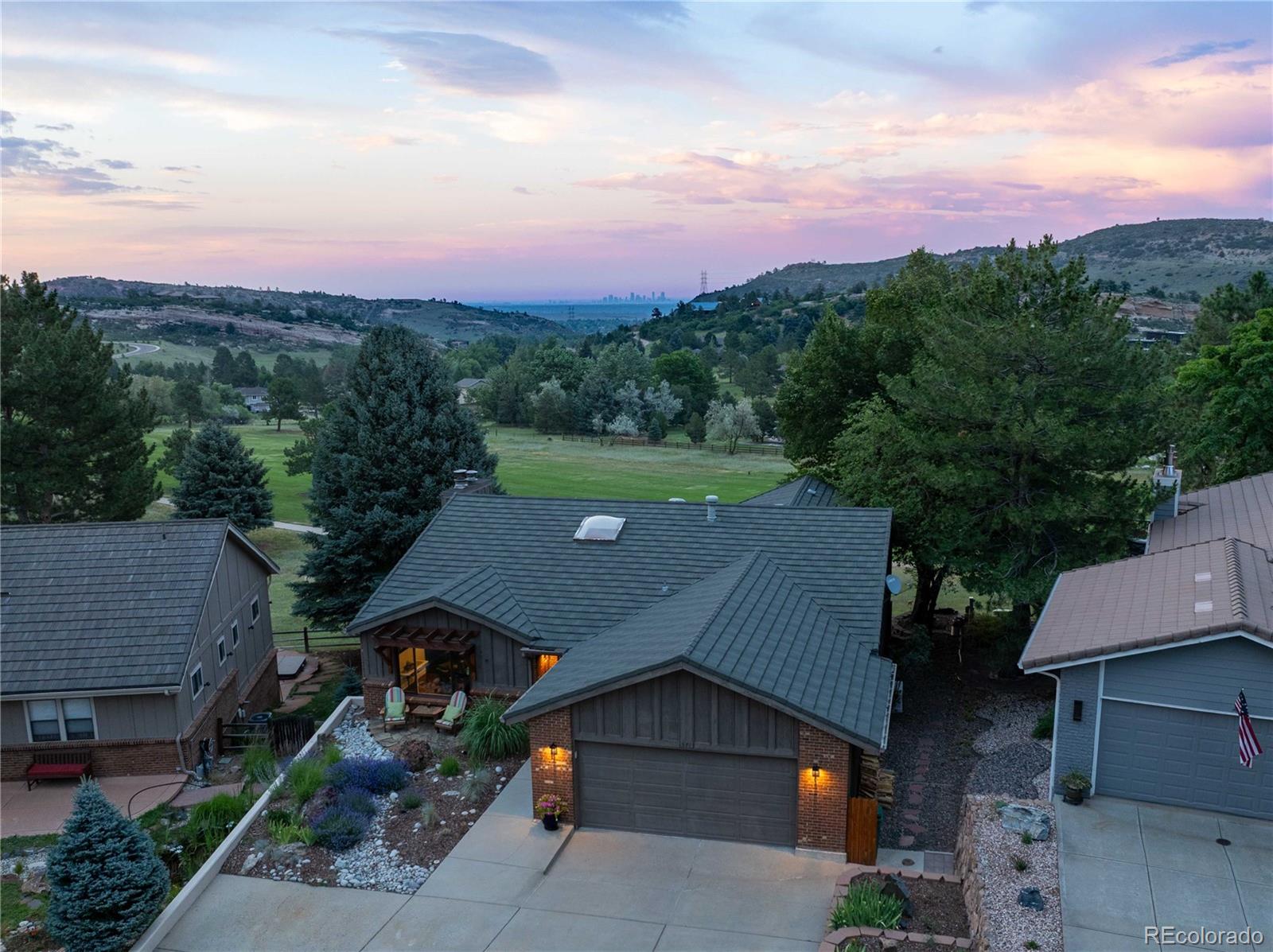  Morrison Home | MLS #: 784732215713 W Wedge Way, Morrison Beds: 4 Baths: 3 Price: $1,250,000