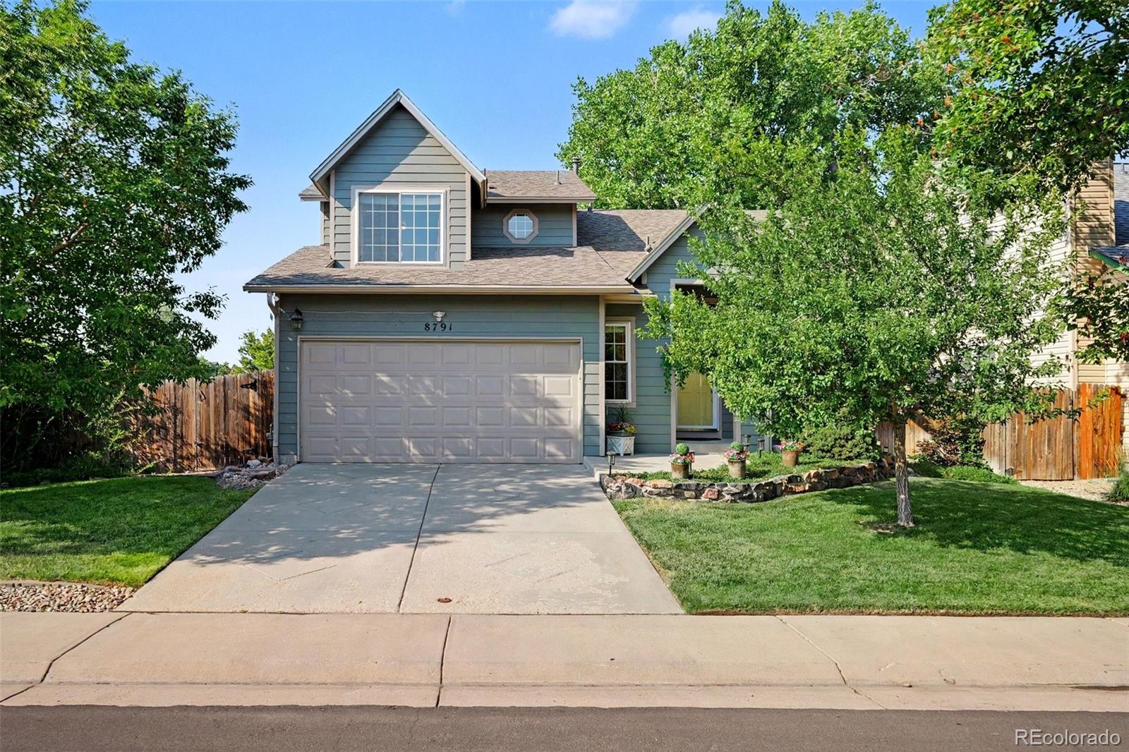 Cottonwood Parker Home | MLS #: 48697768791  Apache Plume Drive, Parker Beds: 3 Baths: 3 Price: $525,000