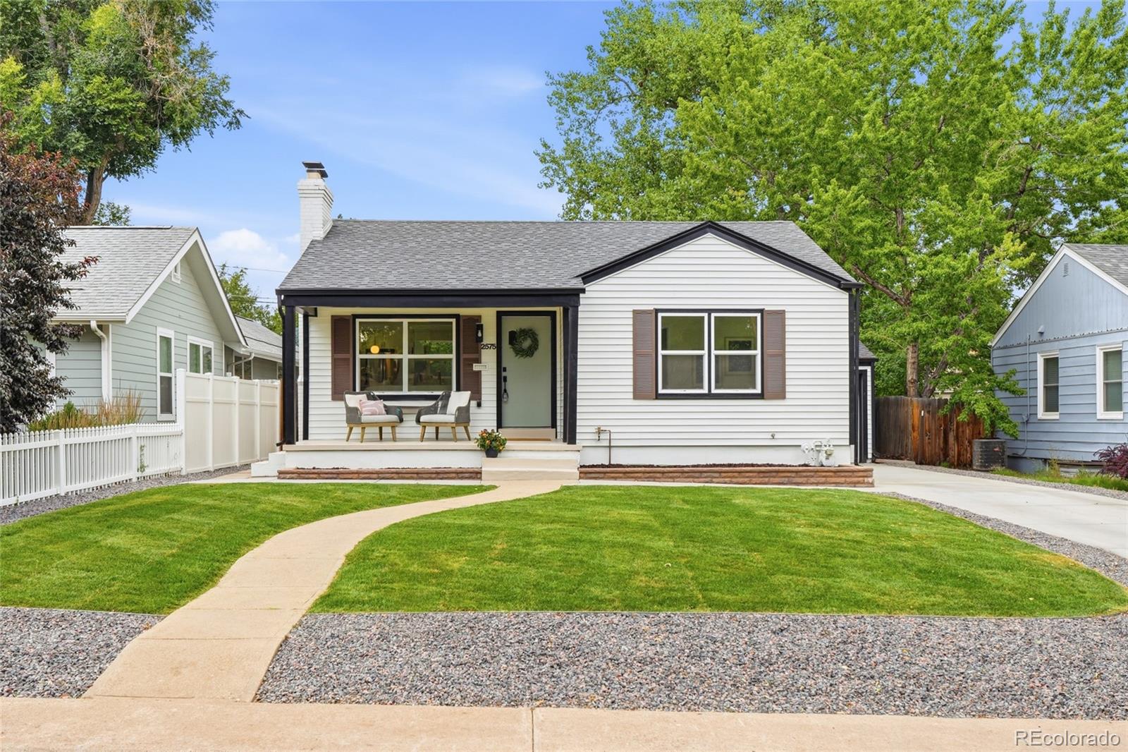 2575 s lafayette street, Denver sold home. Closed on 2026-08-12 for $765,000.