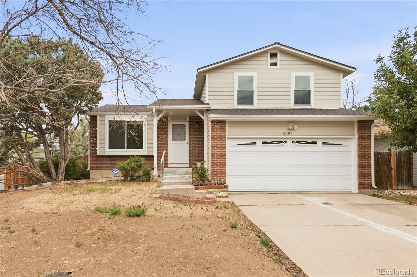  Aurora Home | MLS #: 699589519707 E Princeton Place, Aurora Beds: 3 Baths: 1 Price: $350,000