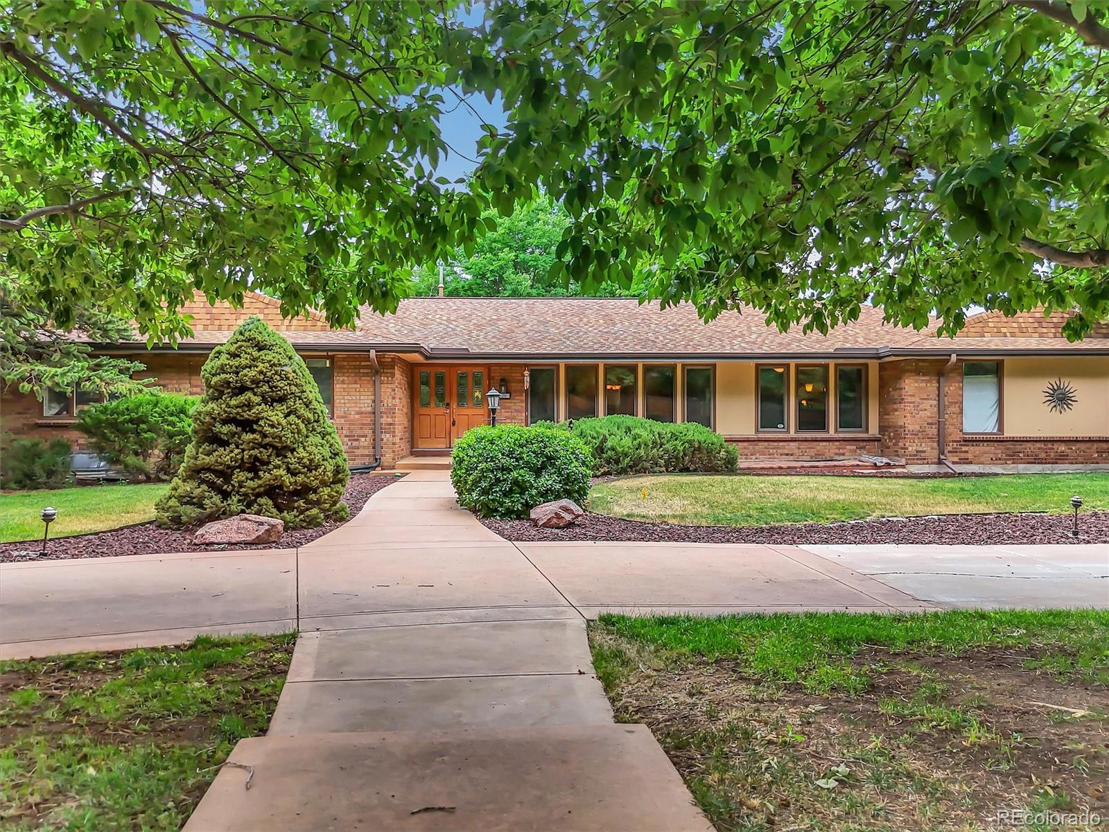  Greenwood Village Home | MLS #: 55788506400 E Ida Avenue, Greenwood Village Beds: 6 Baths: 4 Price: $2,295,000