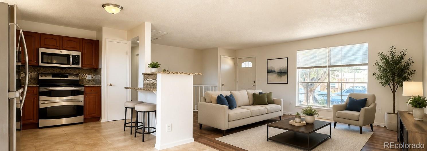 Aurora Knolls Aurora Home | MLS #: 300455418090 E Pacific Place, Aurora Beds: 4 Baths: 2 Price: $449,000