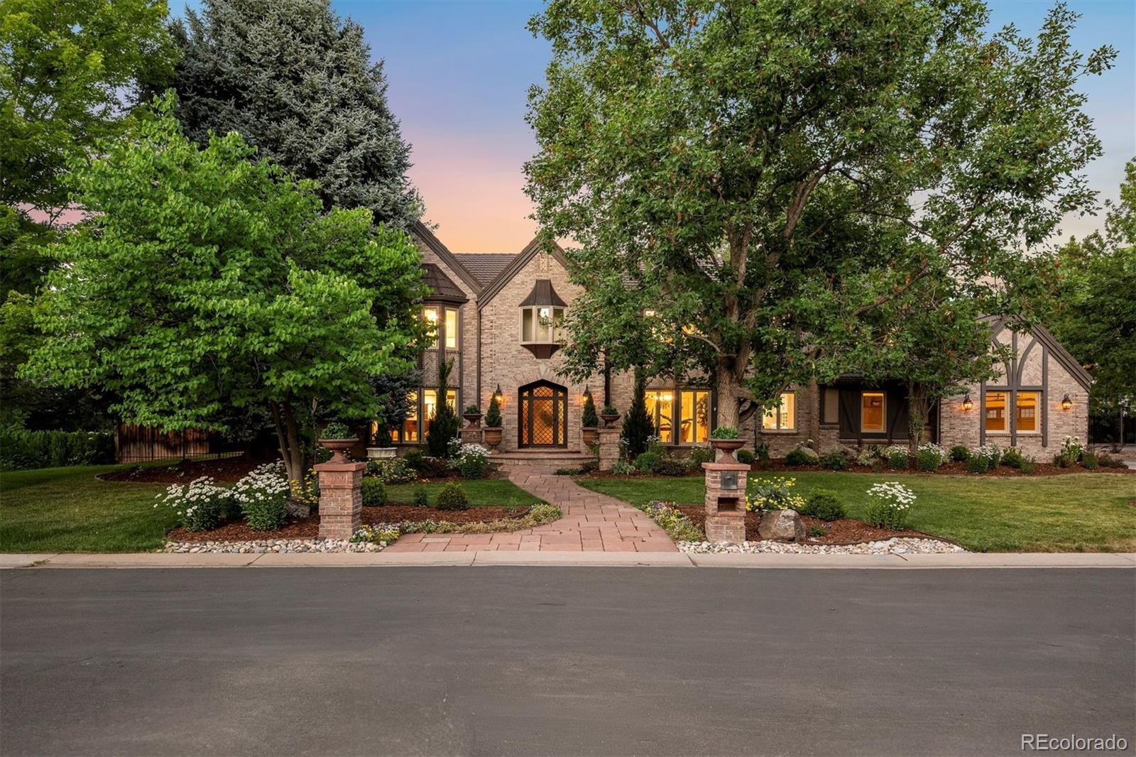 Du Englewood Home | MLS #: 56460975400 S Fulton Court, Englewood Beds: 6 Baths: 8 Price: $3,000,000