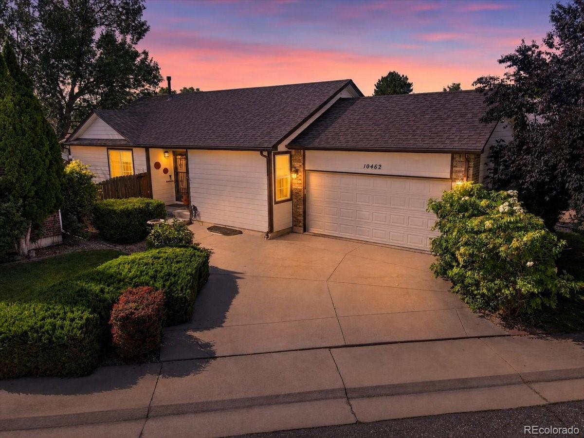  Arvada Home | MLS #: 800978910462 W 84th Place, Arvada Beds: 3 Baths: 3 Price: $600,000