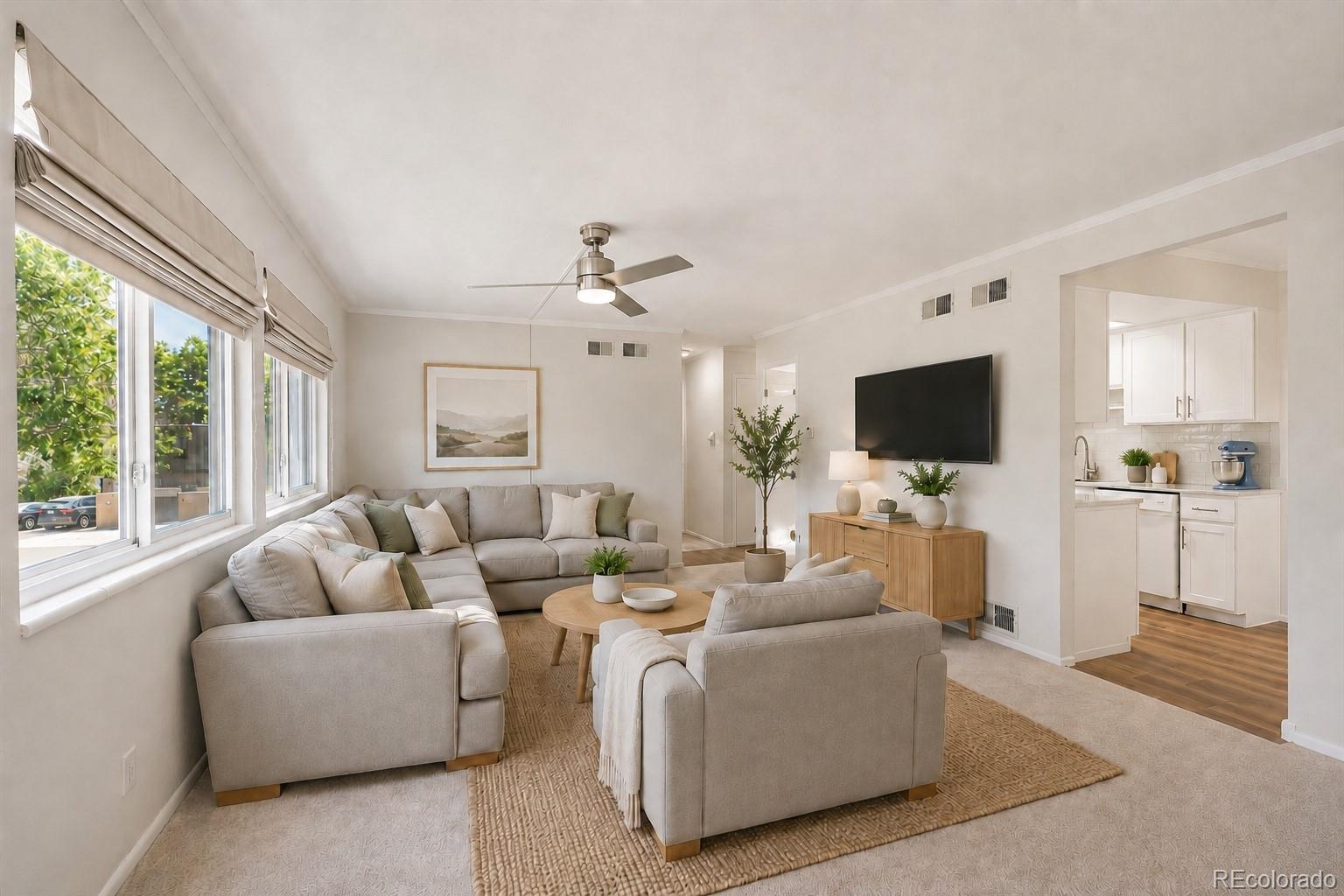 6825 e arizona avenue, Denver sold home. Closed on 2026-08-28 for $232,750.