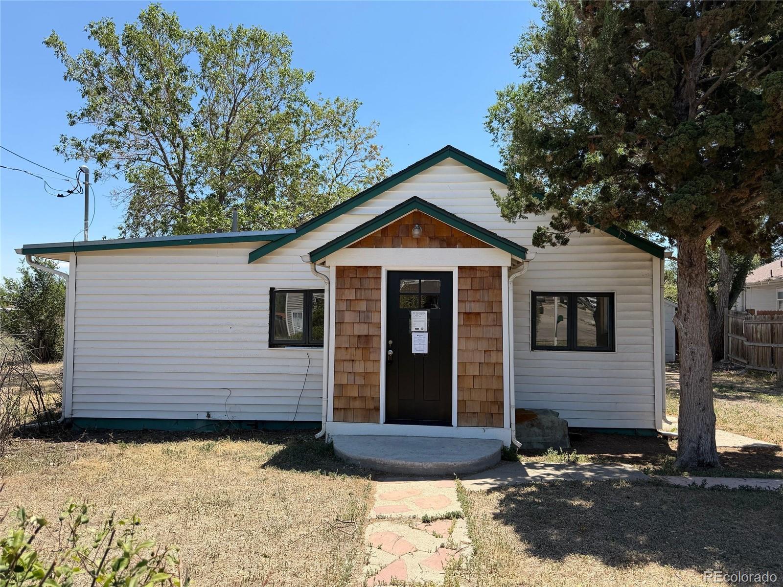  Denver Home | MLS #: 77020912840 W 65th Place, Denver Beds: 2 Baths: 1 Price: $254,900