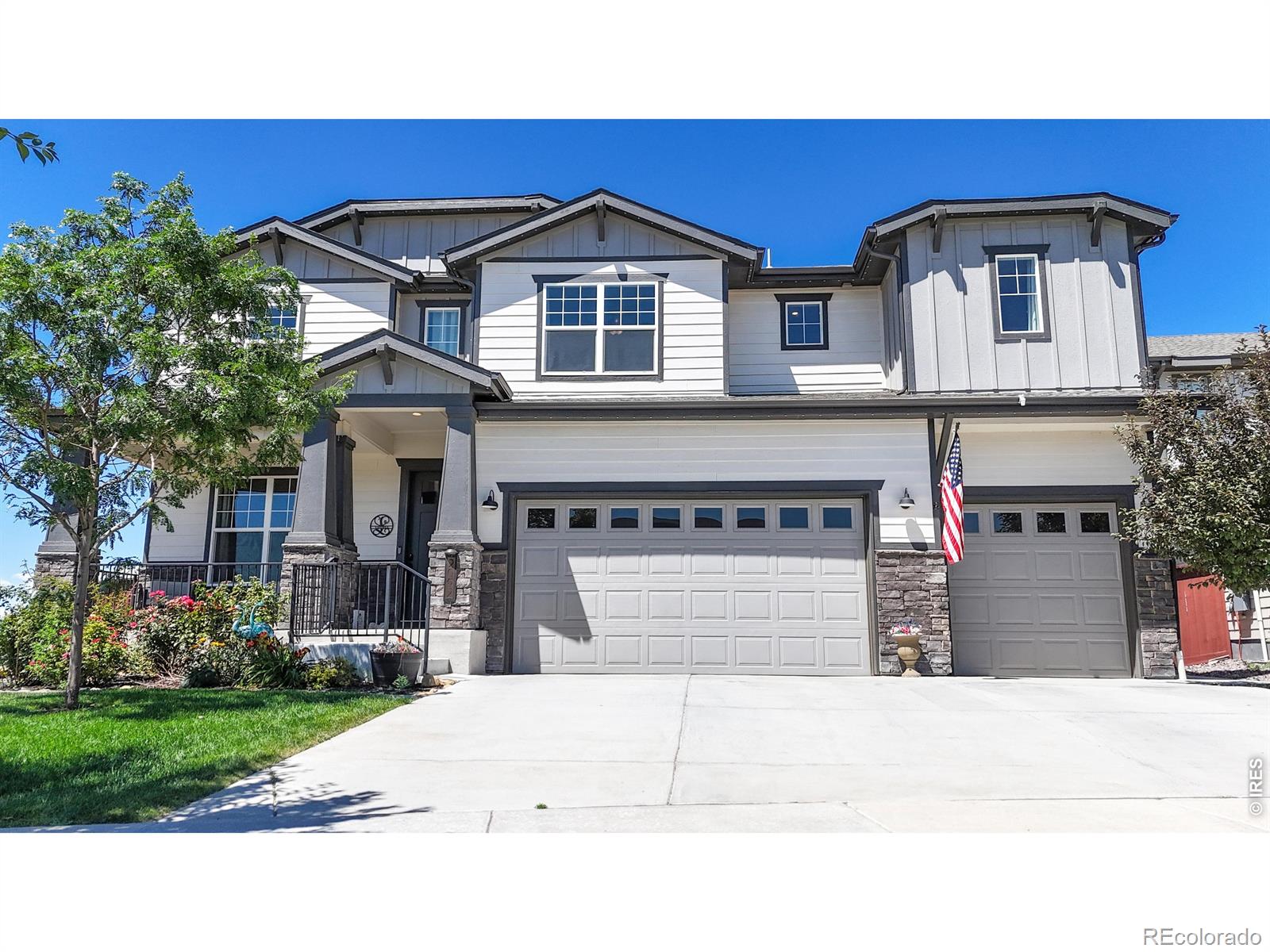 Raindance Windsor Home | MLS #: 45678910641932092  Falling Leaf Drive, Windsor Beds: 4 Baths: 5 Price: $875,000