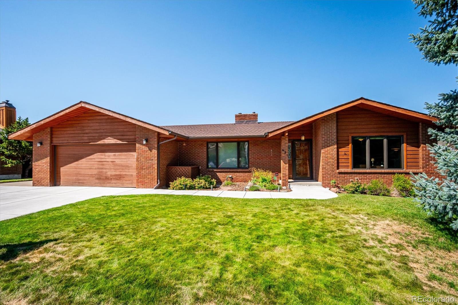 Table Mountain Golden Home | MLS #: 4264054621  Partridge Circle, Golden Beds: 3 Baths: 3 Price: $1,245,000
