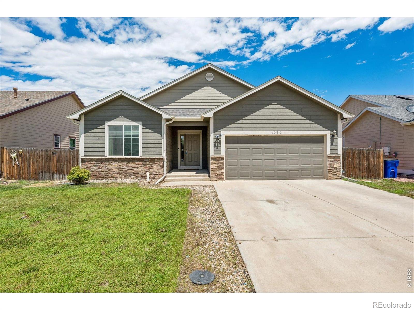 East Meadows Greeley Home | MLS #: 45678910643251037 E 25th Street, Greeley Beds: 3 Baths: 2 Price: $400,000