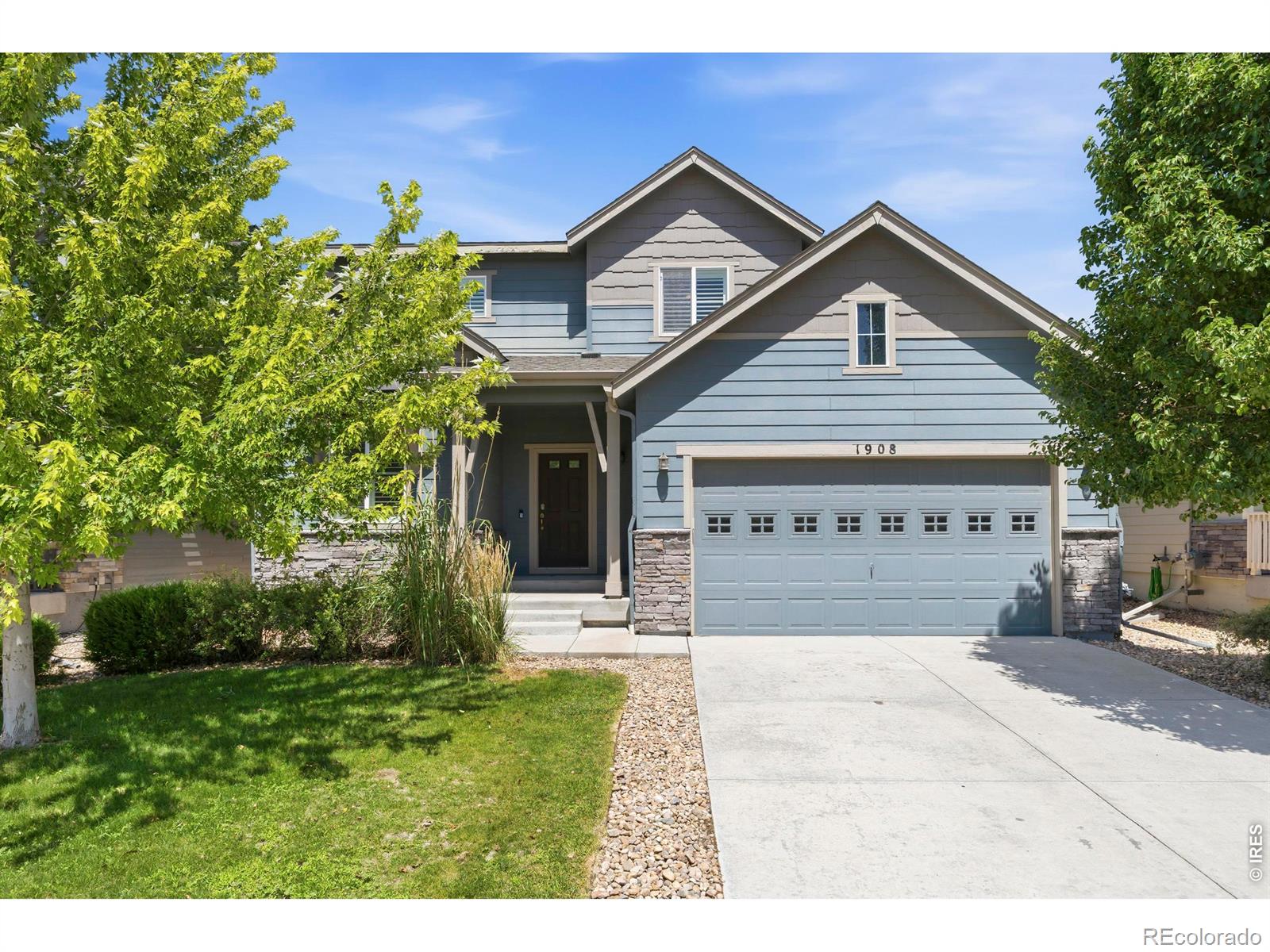  Windsor Home | MLS #: 45678910643561908  Los Cabos Drive, Windsor Beds: 4 Baths: 4 Price: $625,000