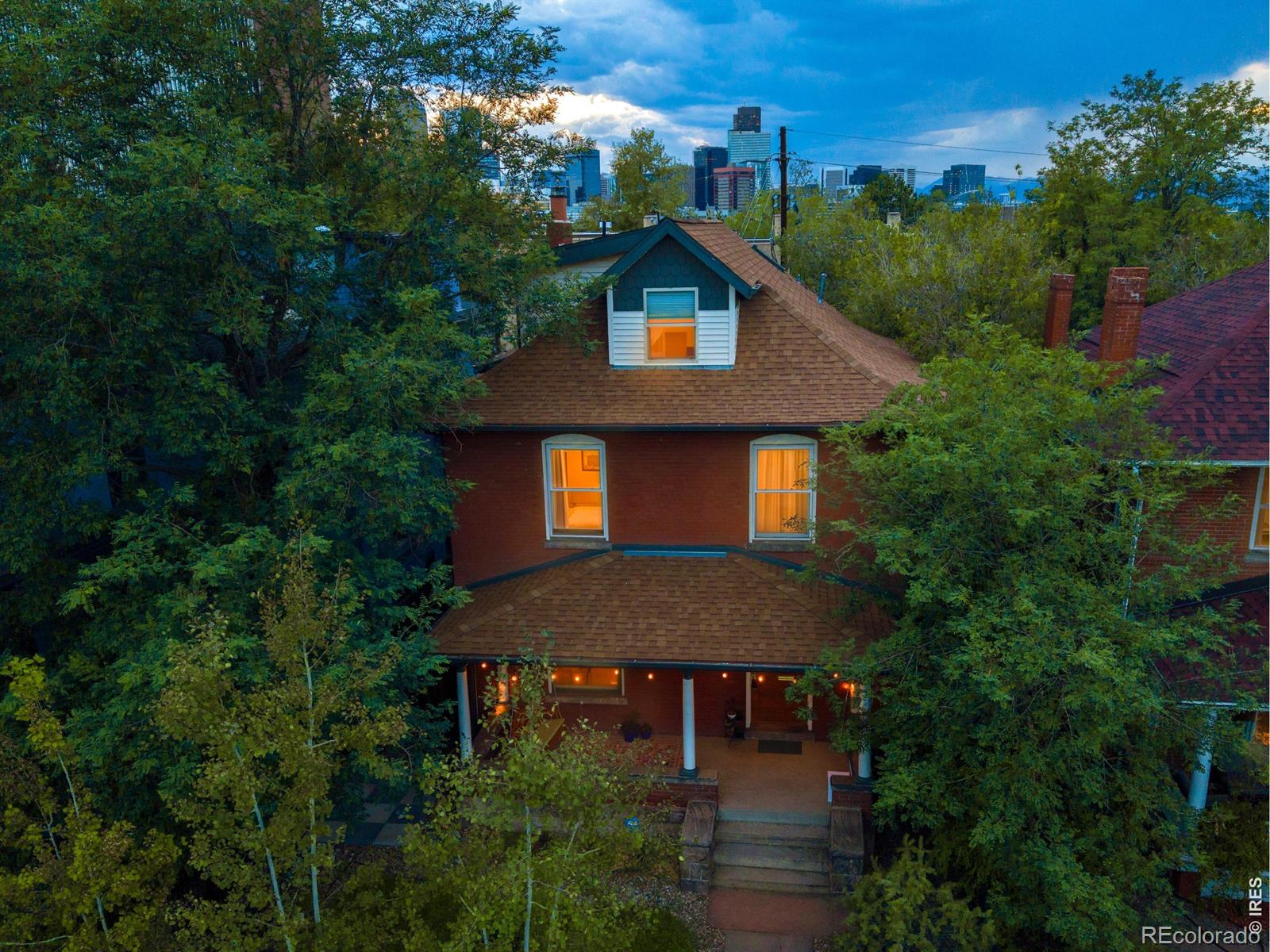  Denver Home | MLS #: 45678910643732109 N Gilpin Street, Denver Beds: 5 Baths: 3 Price: $1,075,000